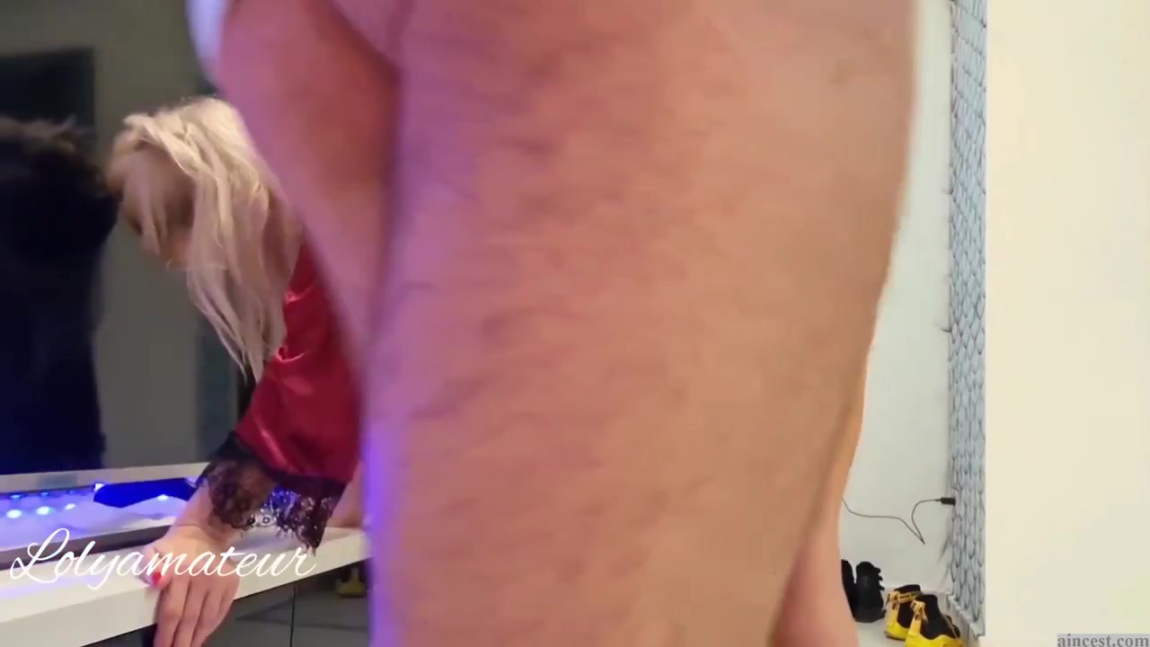 My Son Fuck me so Good when I am Stuck – Family Porn