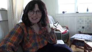 Bettie Bondage – Girlfriend’s Taboo Roleplay with Son 2061