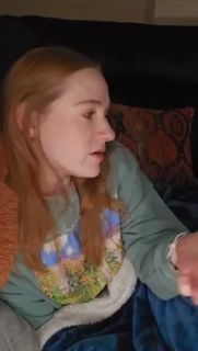 FionaDagger – Sis Sneaky Handjob Under Blanket 5307