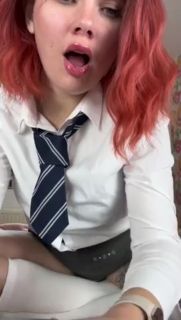 Yourhikerbabe – School Girl Gives Daddy Slow Handjob 6165